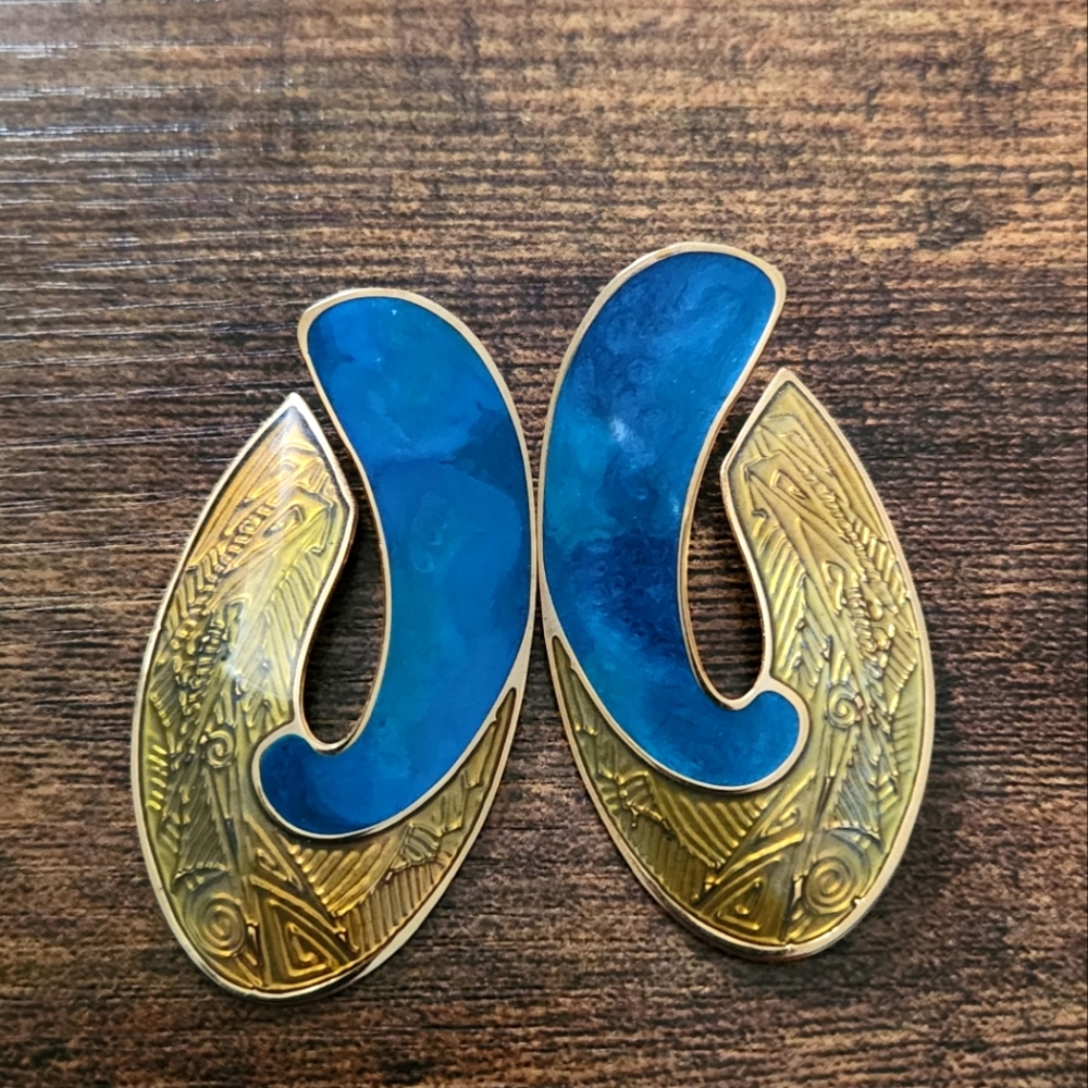 Vintage gold tone enamel Berebi earrings